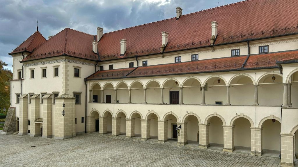 Sucha beskidzka zamek